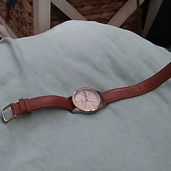 Timex Watch - Picture 2 of 4